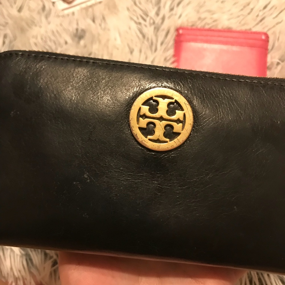 Tory Burch wallet